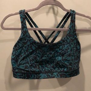 Lululemon sports bra